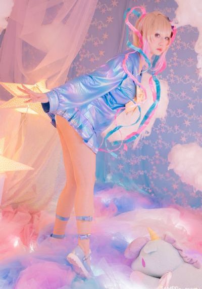 女大学生沙龙室在线观看_蓝光最新电影在线观看